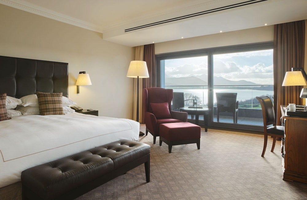 Lakeview Twin Room