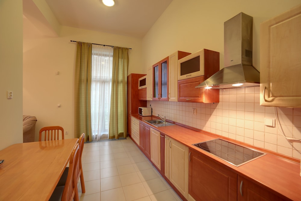Standard Apartment, 3 Bedrooms photo 3