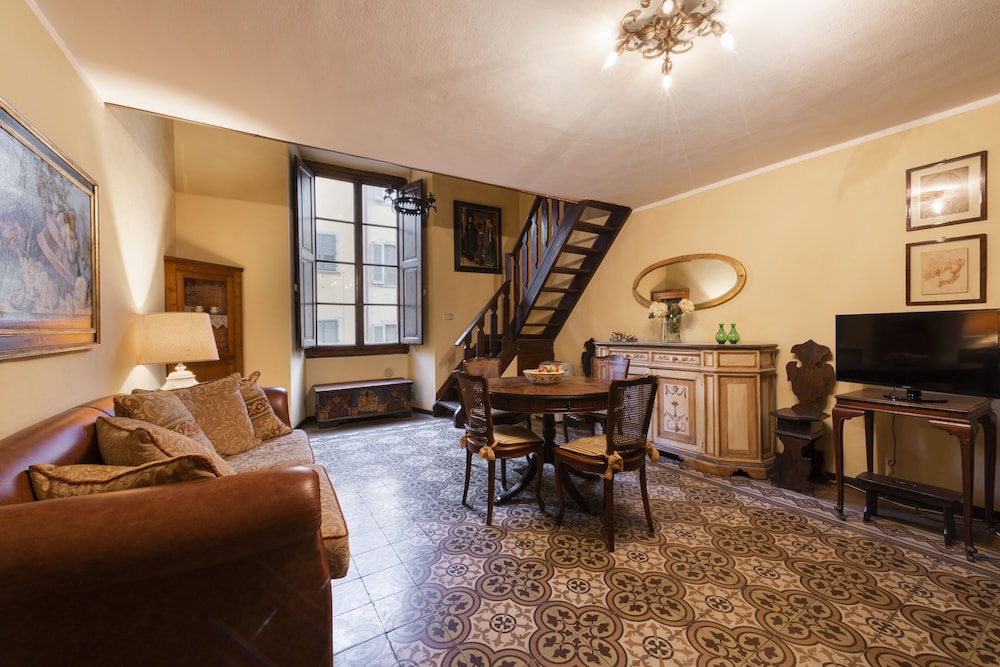 Classic Apartment