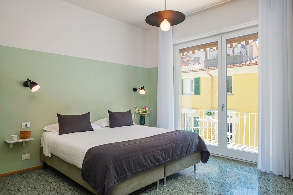 Comfort Double or Twin Room, Balcony
