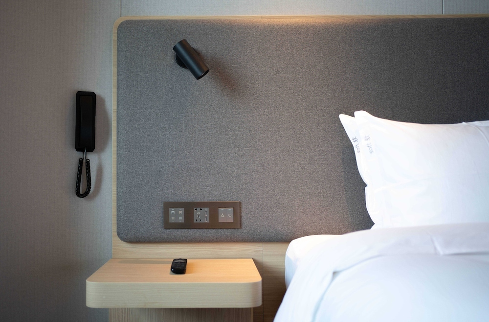 Room (Specialty) - Photo 1