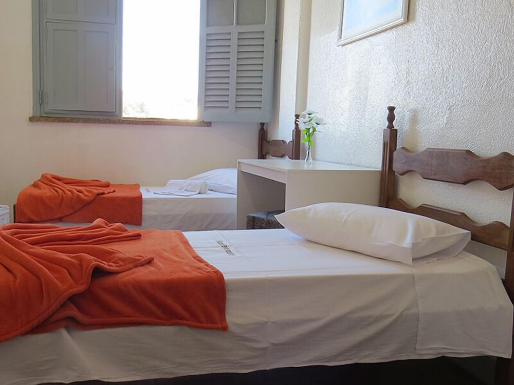 Triple Room, Multiple Beds photo 3