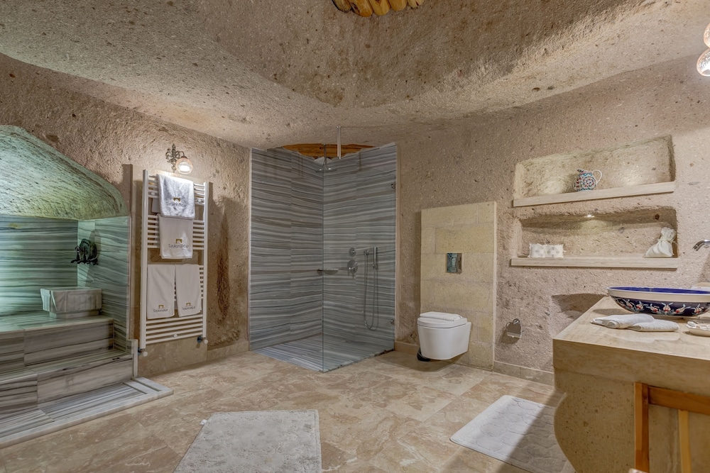 Family Suite - Photo 12