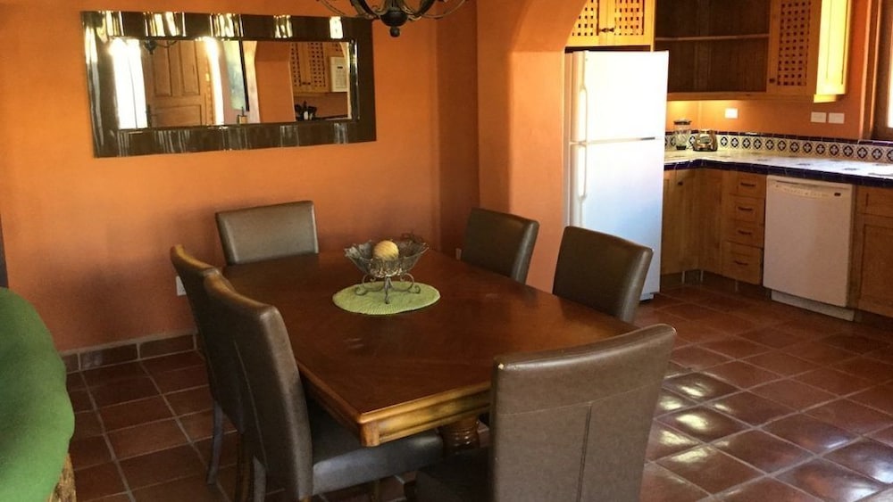 Family Townhome, 2 Bedrooms photo 3