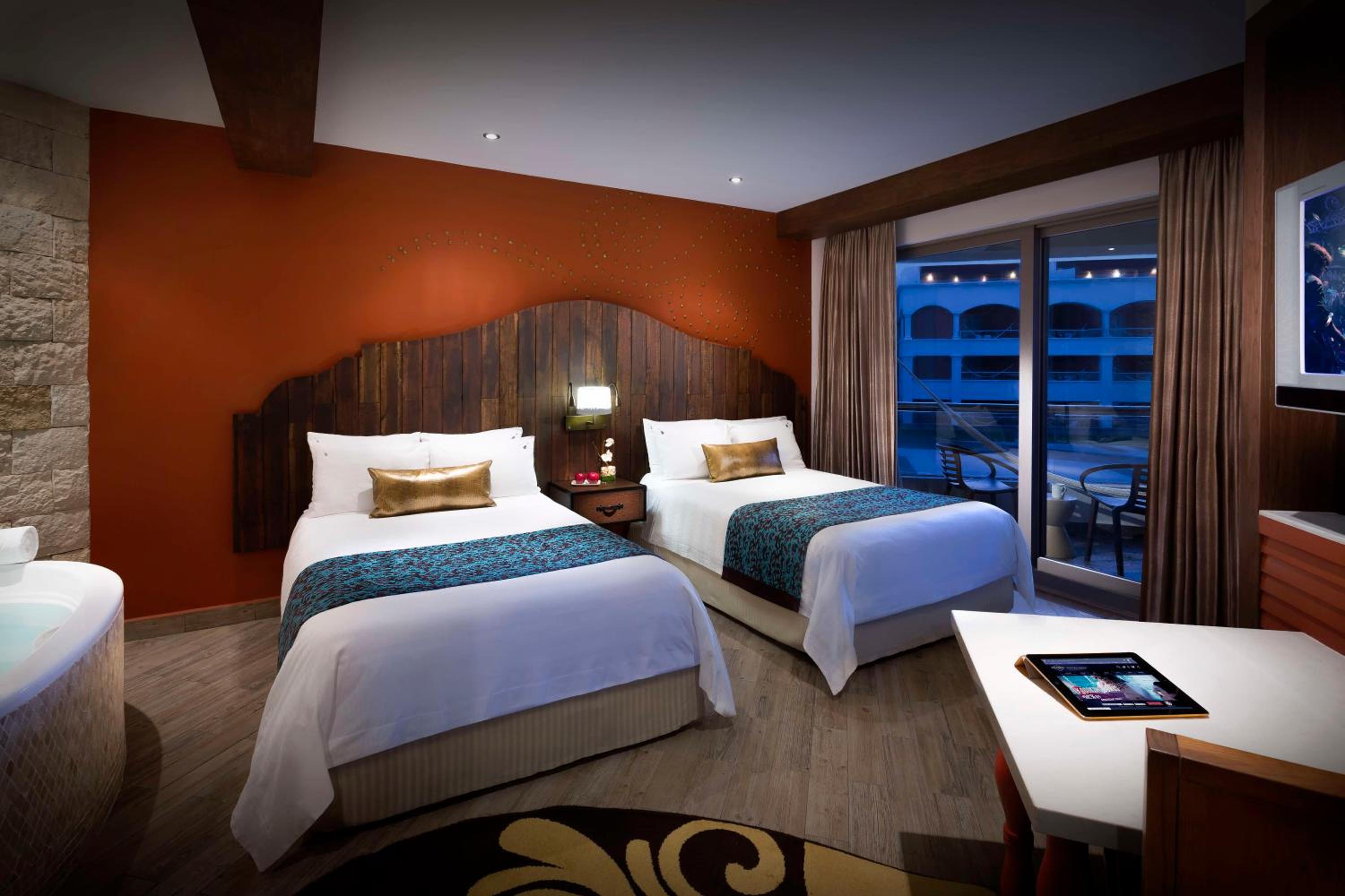 Deluxe Gold Double Beds