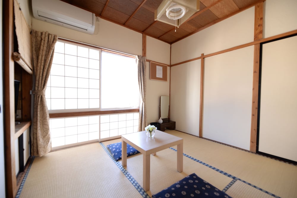 Japanese Style Room for 3 Guests, 2nd Floor Harbor View