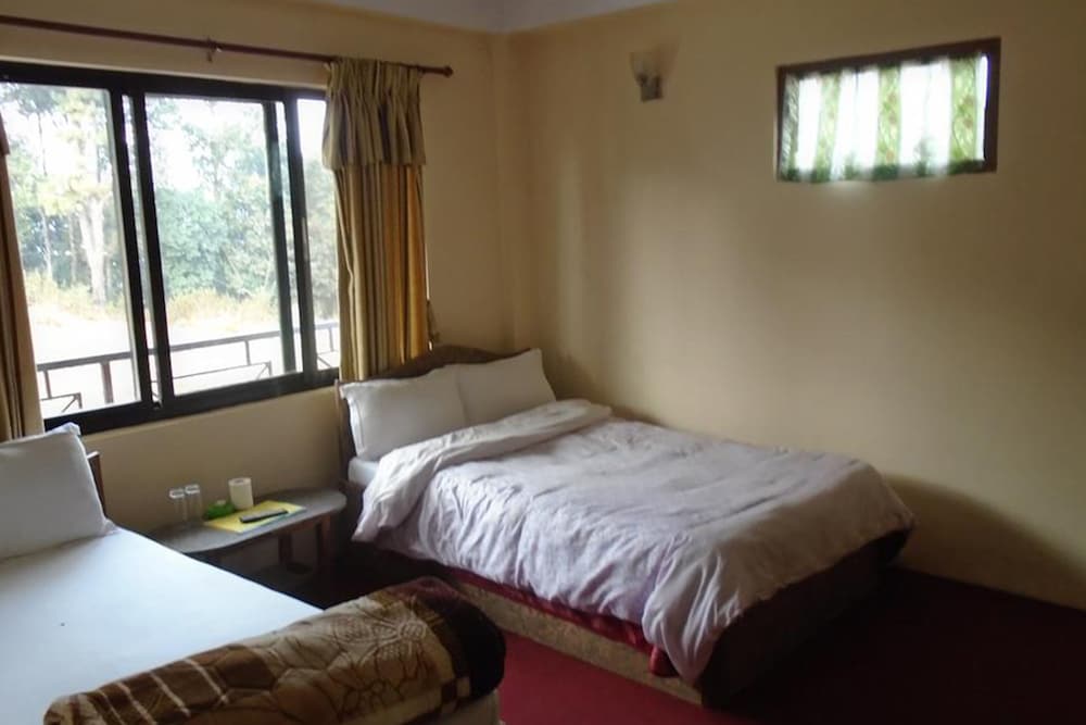 Royal Room, 1 King Bed, Mountainside