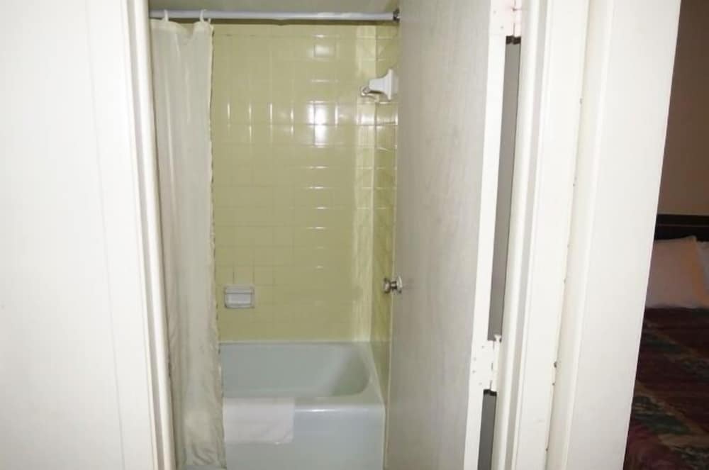 Standard Room photo 2