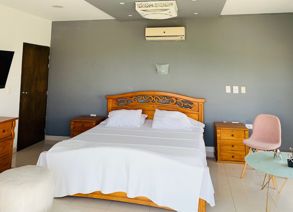 Presidential Suite photo 1