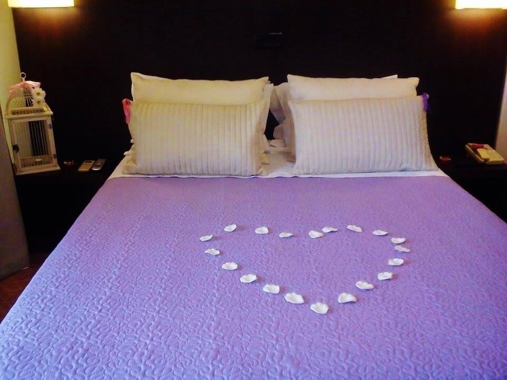 Romantic Room, Balcony