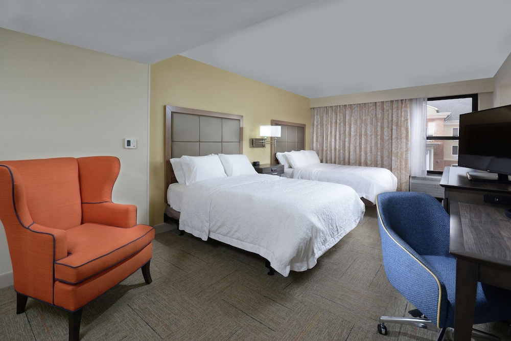 Room, 2 Queen Beds, Accessible (Roll-In Shower) - Photo 3