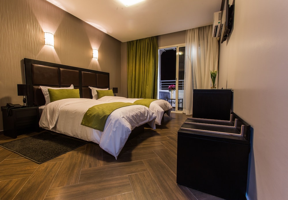 Premium Double Room, 1 Double Bed photo 3