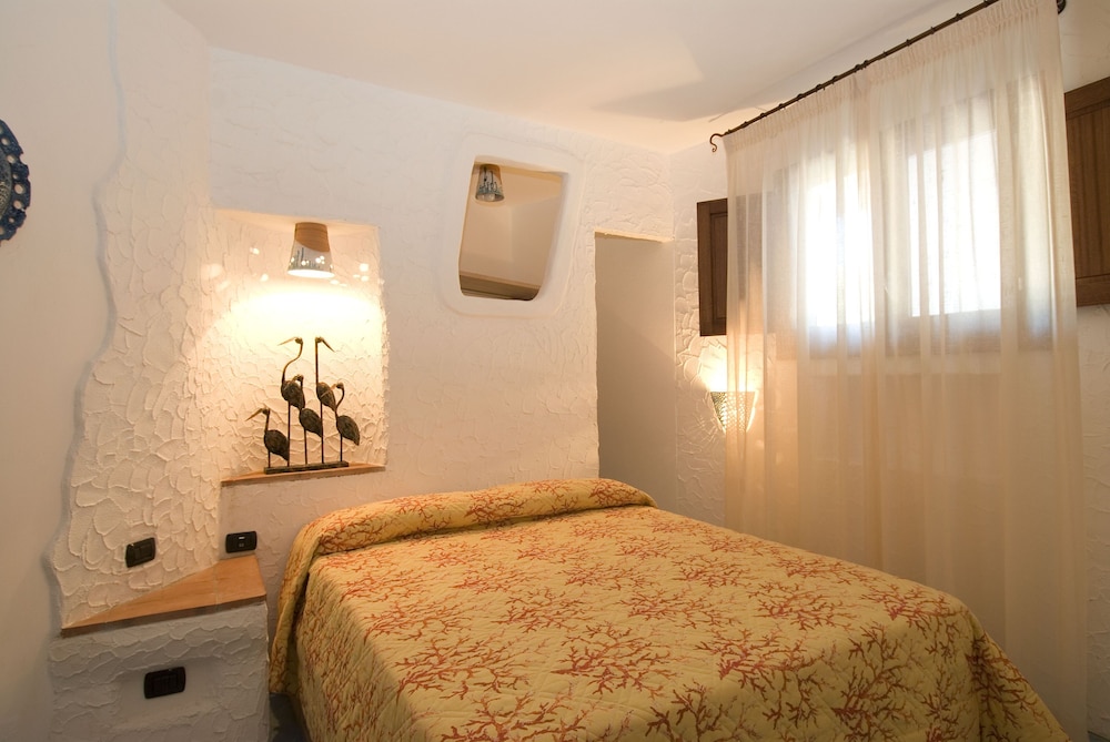 Standard Suite, 1 Bedroom, Non Smoking, Balcony photo 2