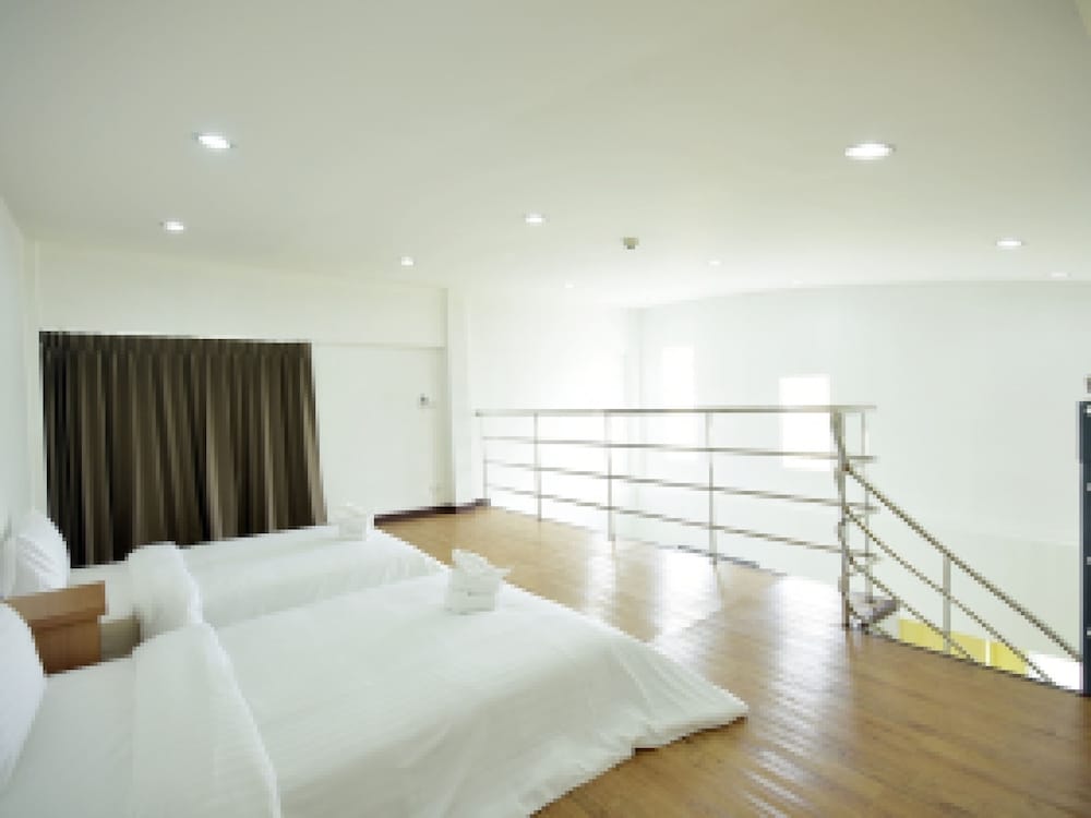 Duplex photo 3