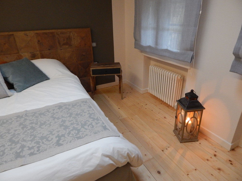 Deluxe Double Room, Balcony, Garden View (Leccio del Corno) photo 2