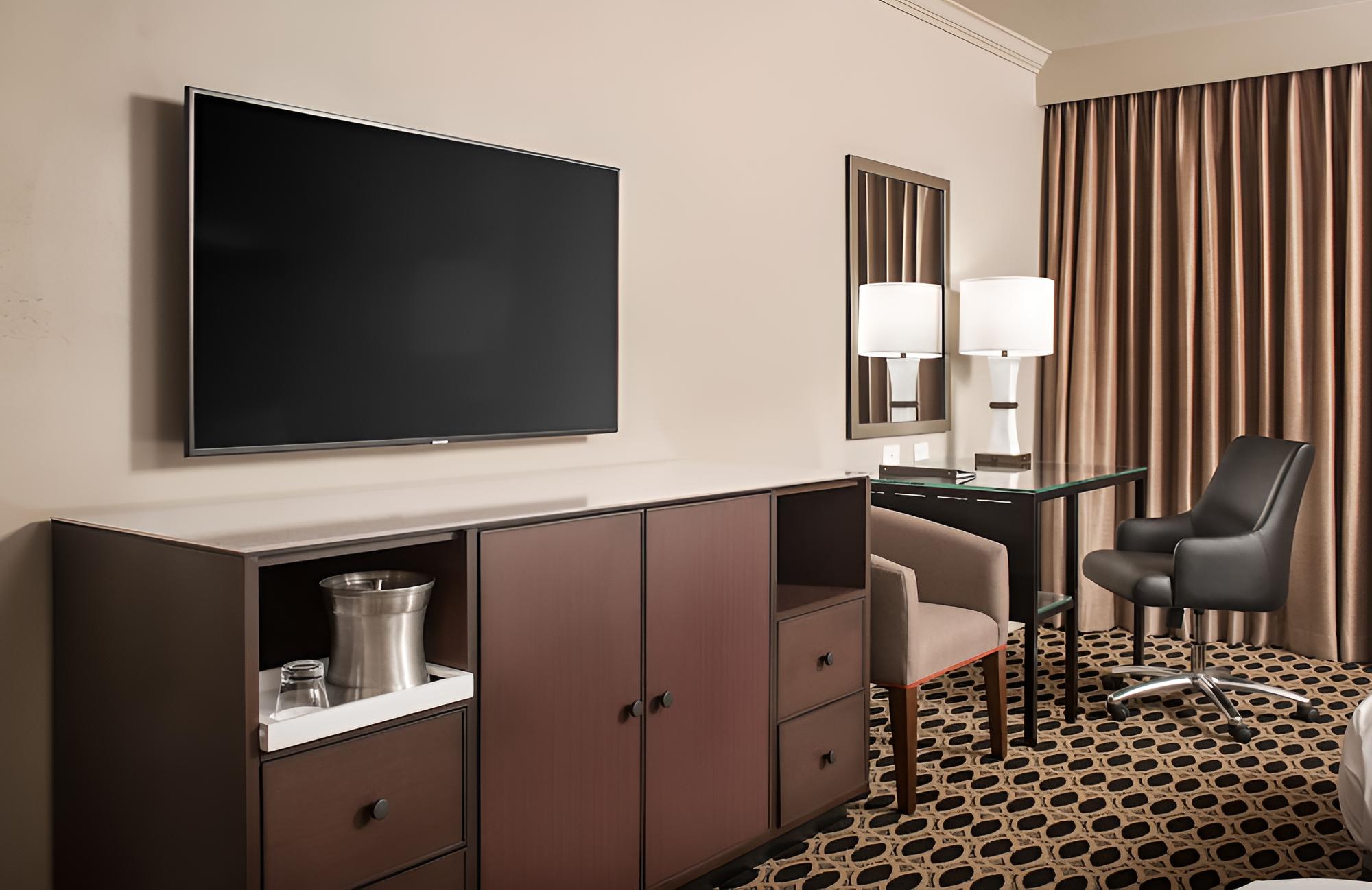 Room, Accessible, Bathtub (Parlor) - Photo 4