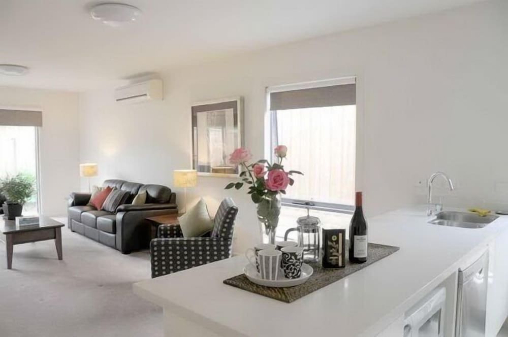 Peppercorn Villa - Offsite 600m from Hotel photo 3