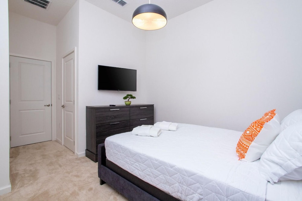 Gorgeous Family Home Sleeps 28 Blv103, Foto 31
