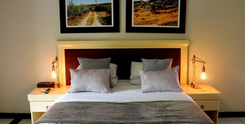 Standard Double Suite - Photo 3