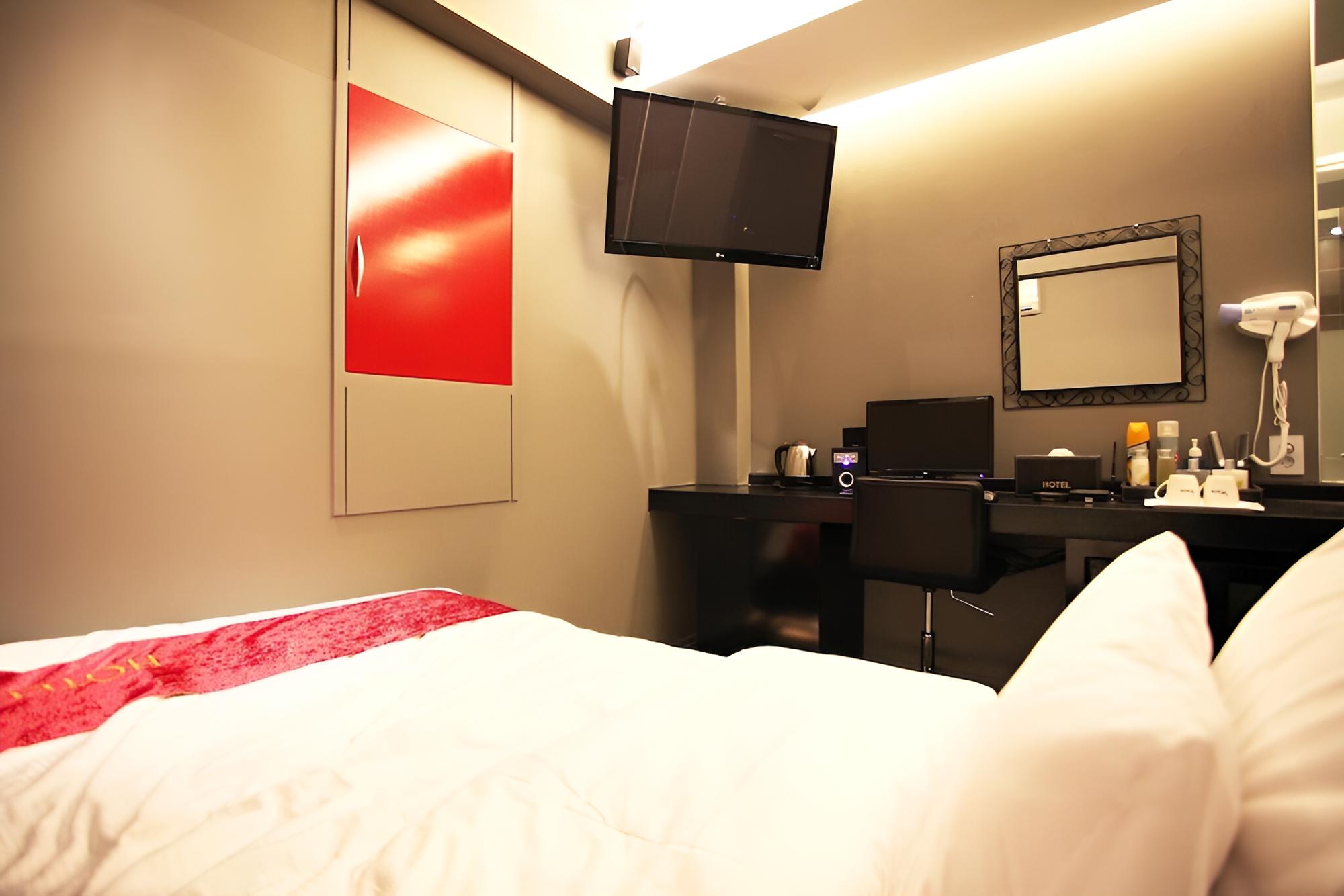 Room (Semi-special Room (Netflix available ) - Photo 5