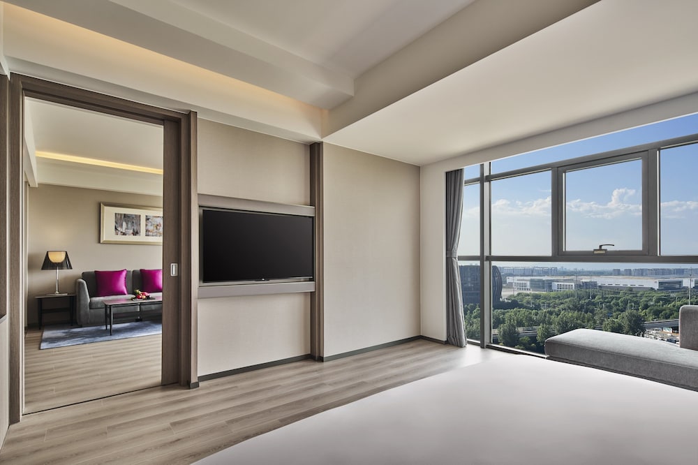 Suite, 1 Bedroom (High Floor, Lounge Access) - Photo 2