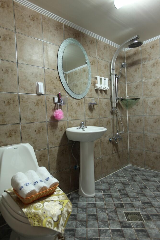 Room (Linderhof) photo 2