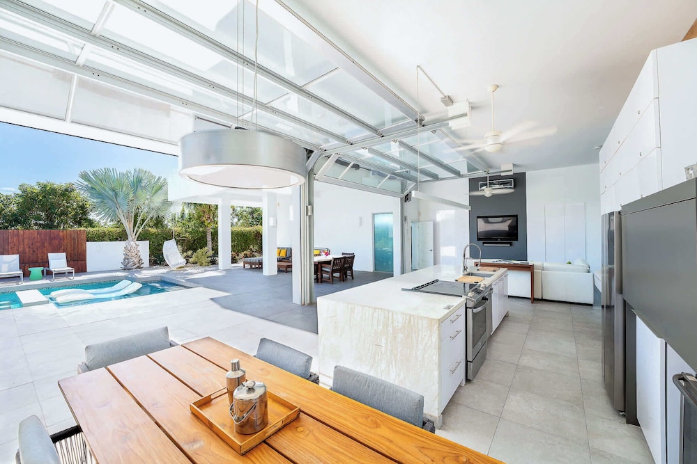 Villa, Multiple Beds, Pool Access, Ocean View (Oceanside Villa 2 )