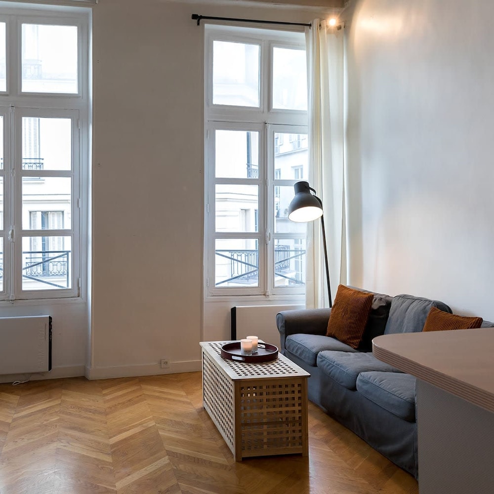 Apartment photo 3