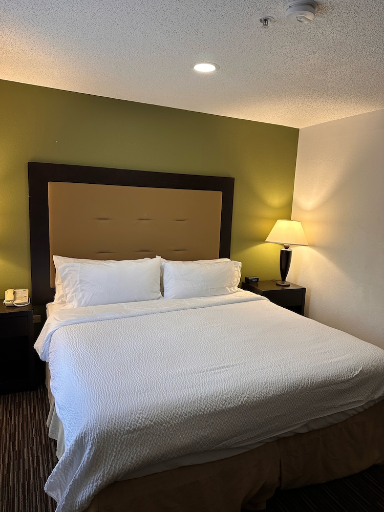 Suite, 1 Bedroom, Accessible Bathtub (Communication, Mobility)