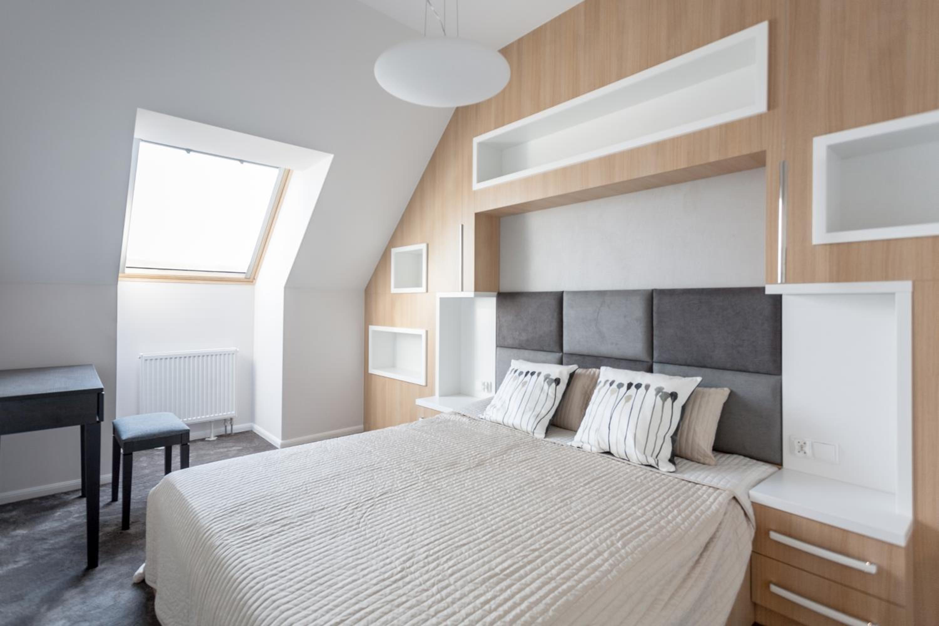 Deluxe Two-Bedroom Apartment with swimming pool access photo 3