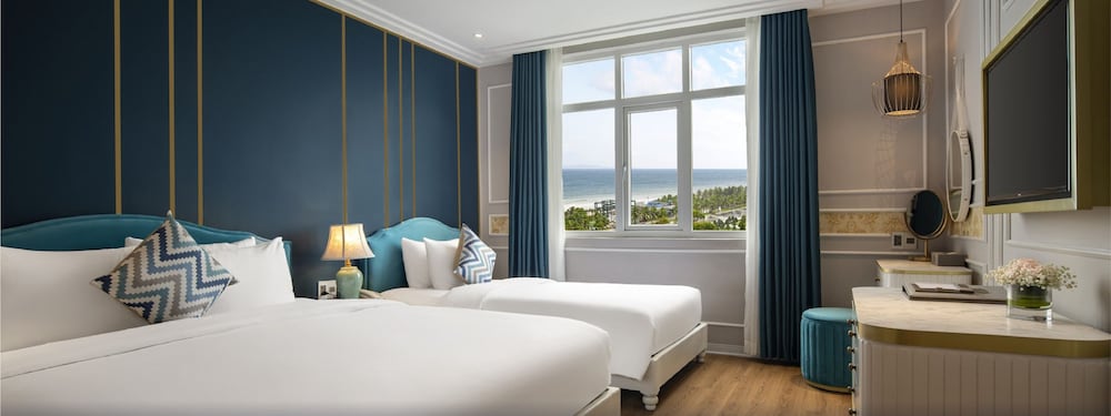 Executive Triple Room