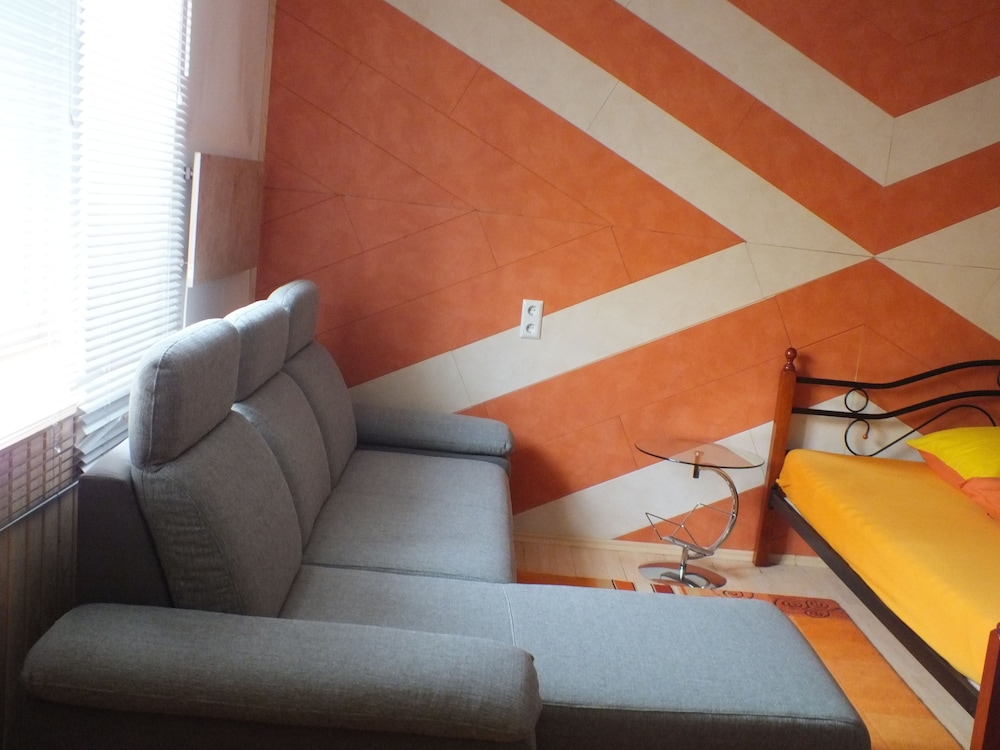 Exclusive Studio, Multiple Beds, Non Smoking photo 2
