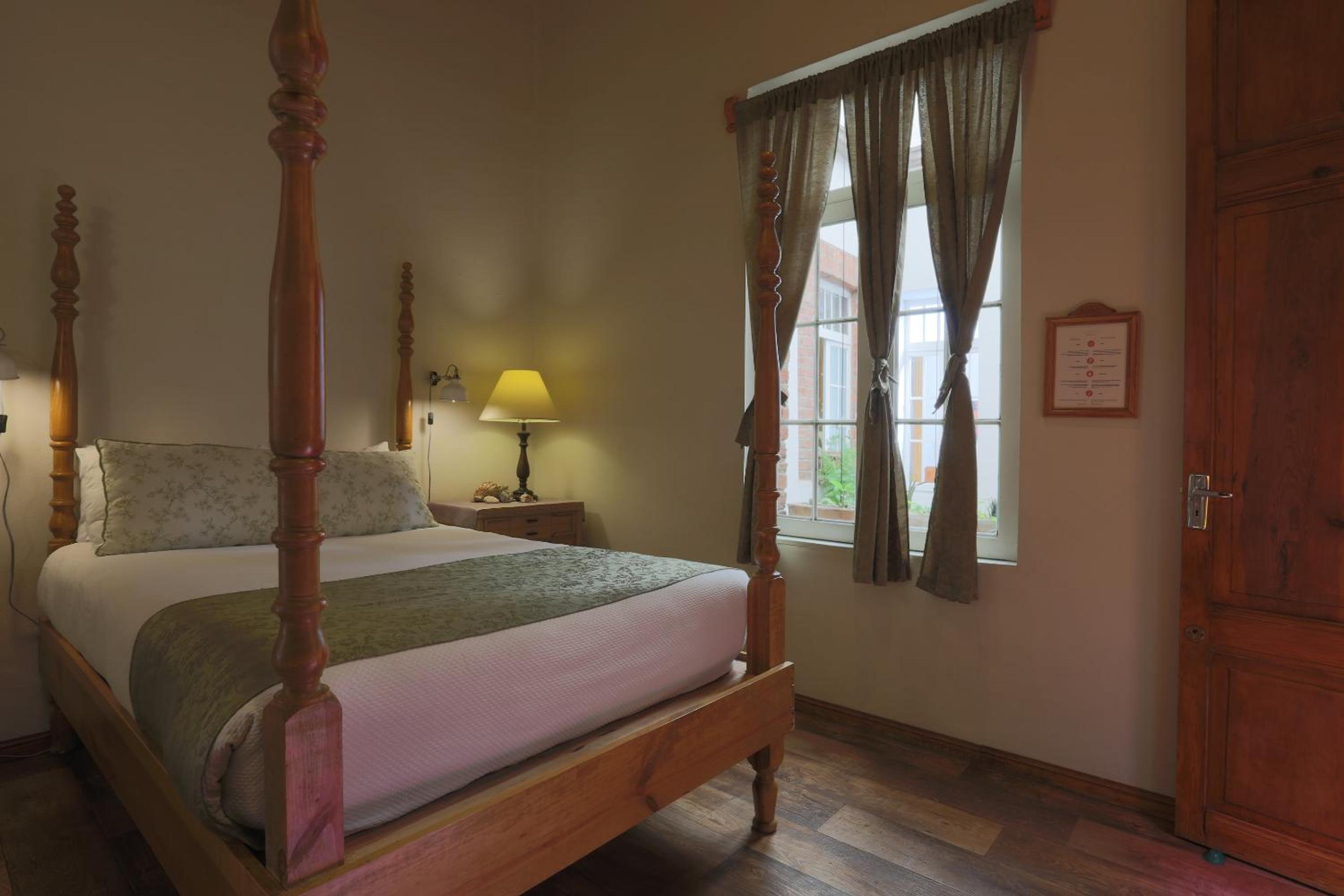 Junior Suite With Private Bathroom
