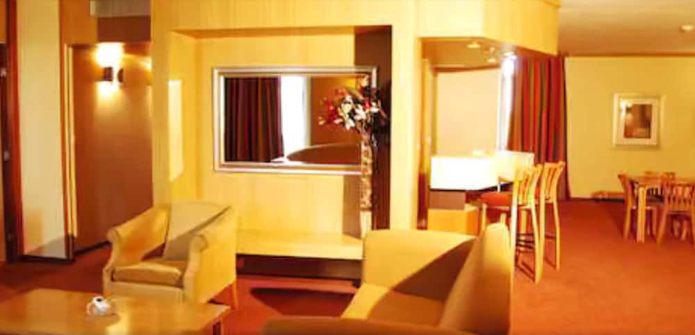 Executive Suite, 1 Bedroom photo 2