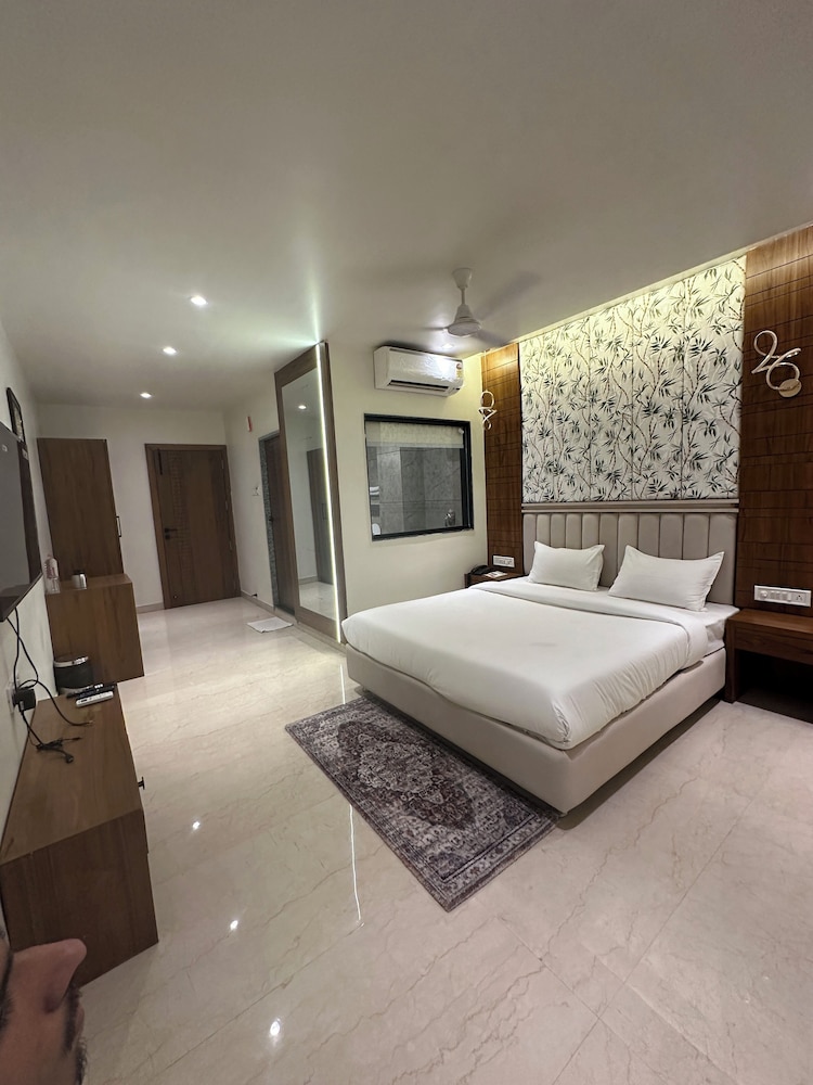 Club Room