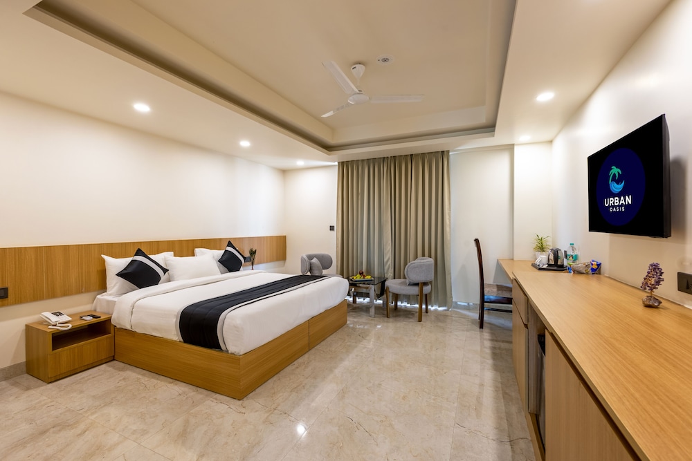 Day Use Room For 6 Hours Strictly (12 Pm - 6 Pm)