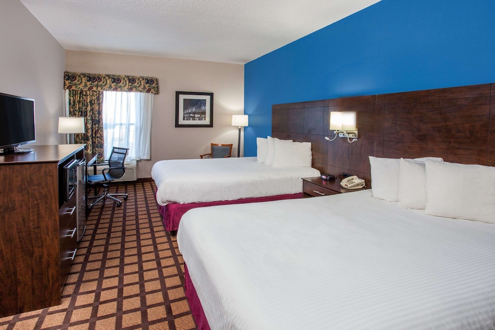 Studio Suite, 2 Queen Beds, Non Smoking - Photo 1