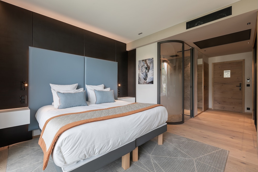 Superior double room with balcony - Photo 6