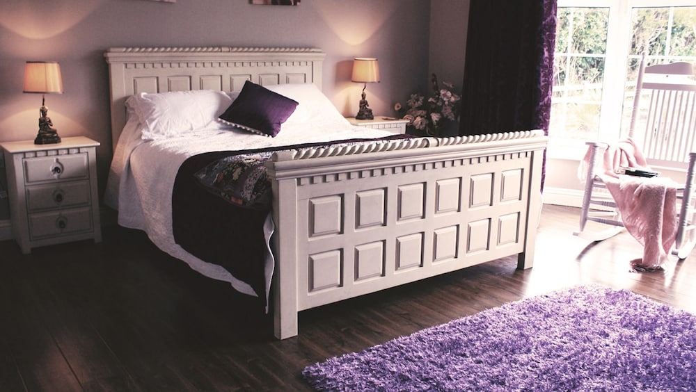 Double Room (Lavender - King Bed) photo 3