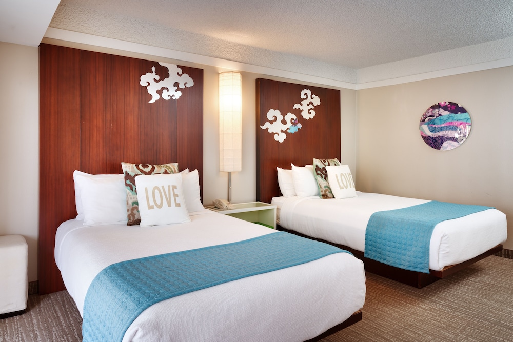 Standard Double Room, 2 Double Beds - Photo 2