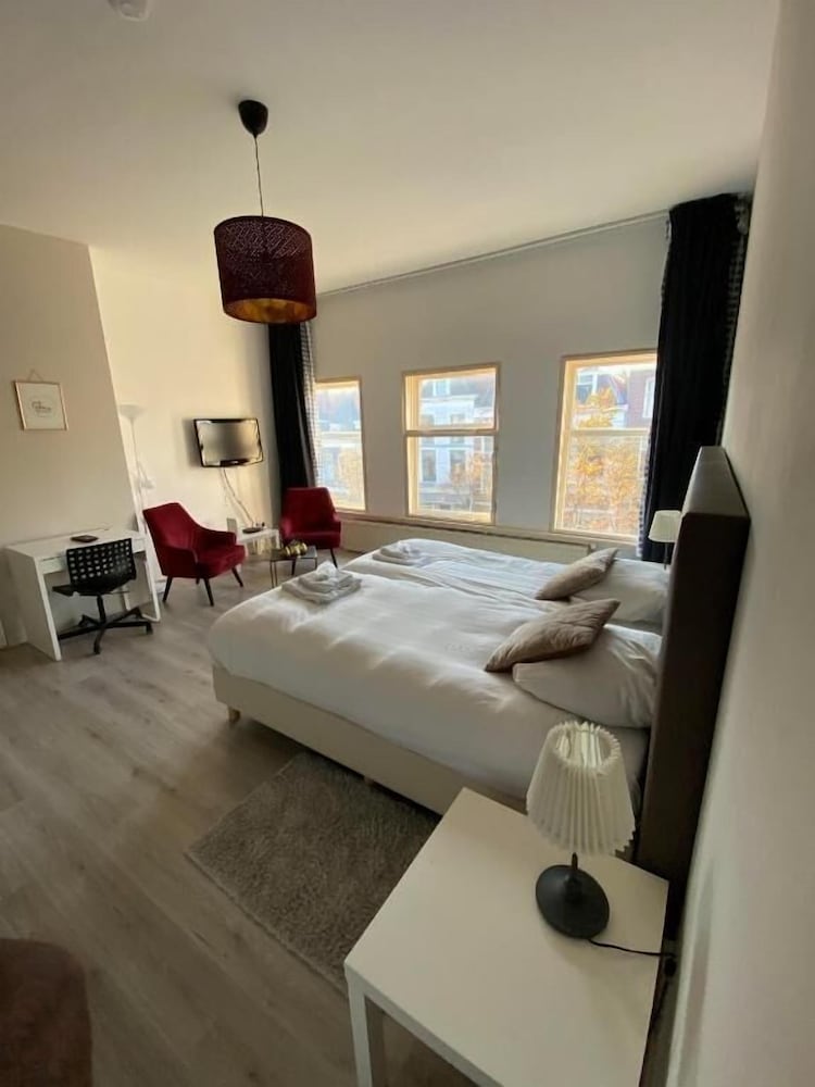 Basic Double Room photo 3