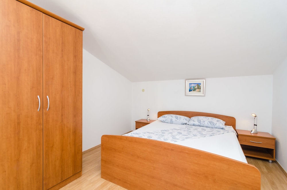 Double Room (Apartments &amp; Rooms Barišić - Do) photo 2