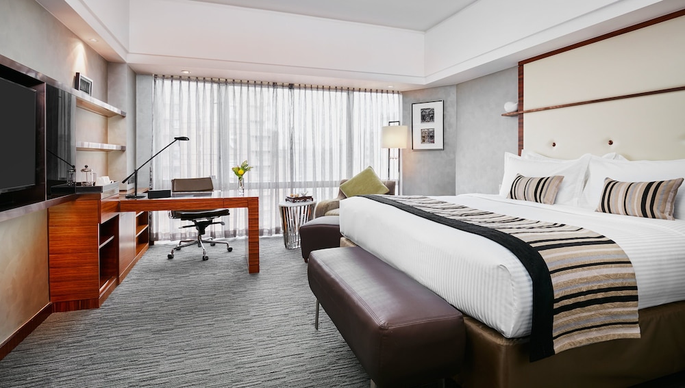 1 King Bed Classic City View High Floor - Photo 3
