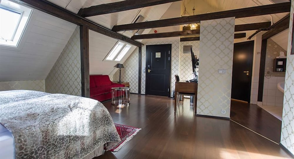 Suite photo 2