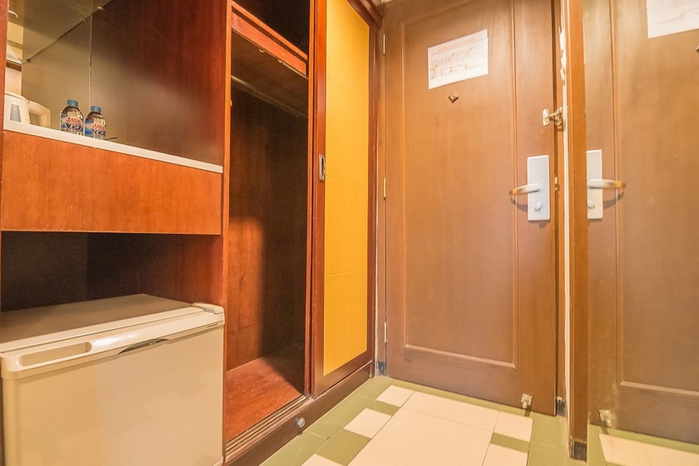 Deluxe Twin Room photo 2