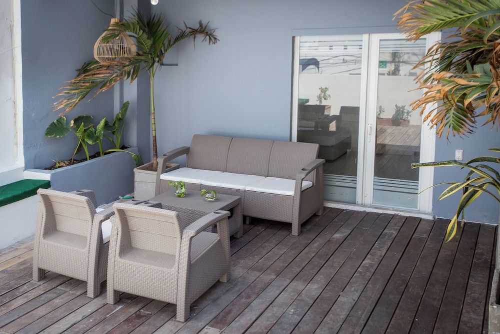 Family Studio Suite - Photo 10