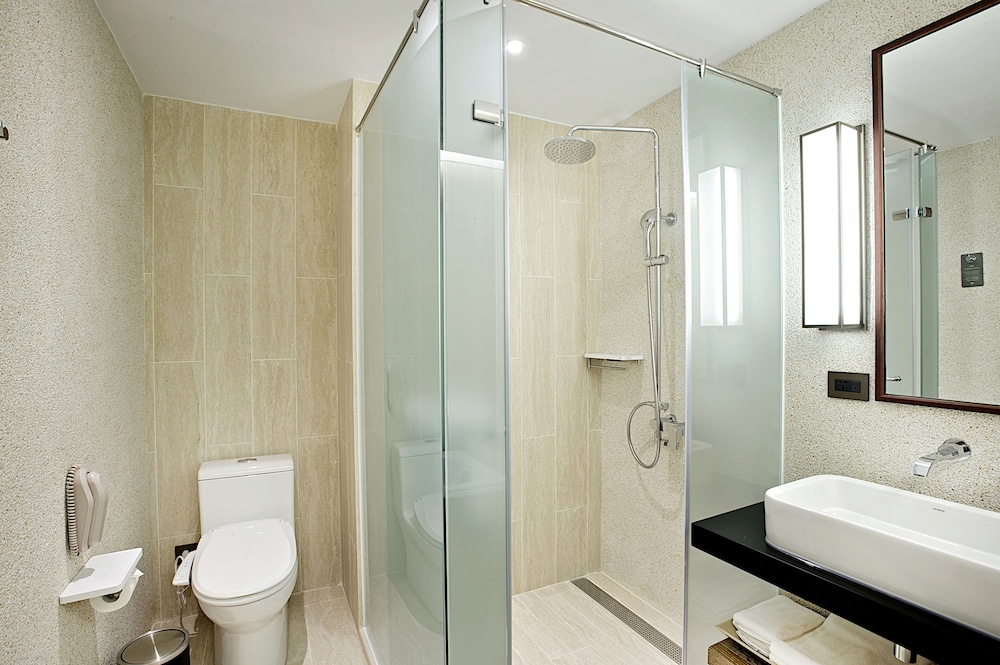 Deluxe Double Room (2nd Floor Only)