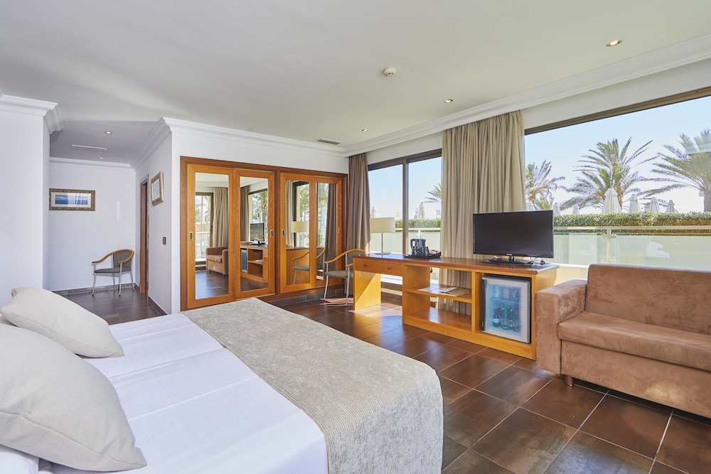 Junior Suite, Terrace photo 3