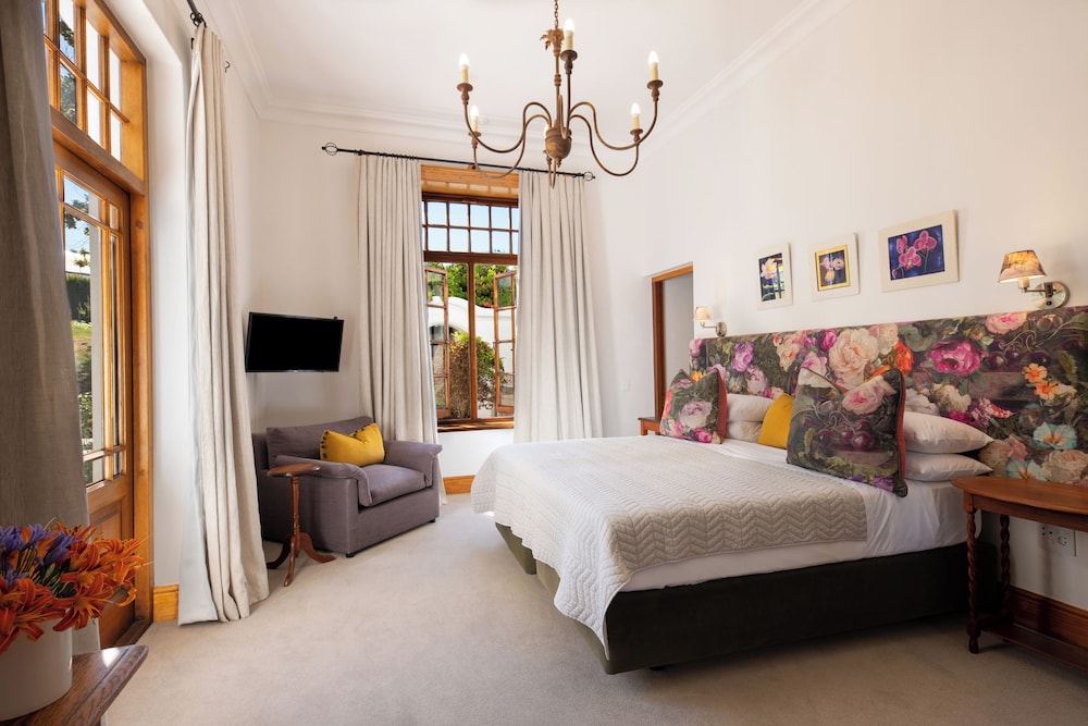 Luxury Double or Twin Room photo 3