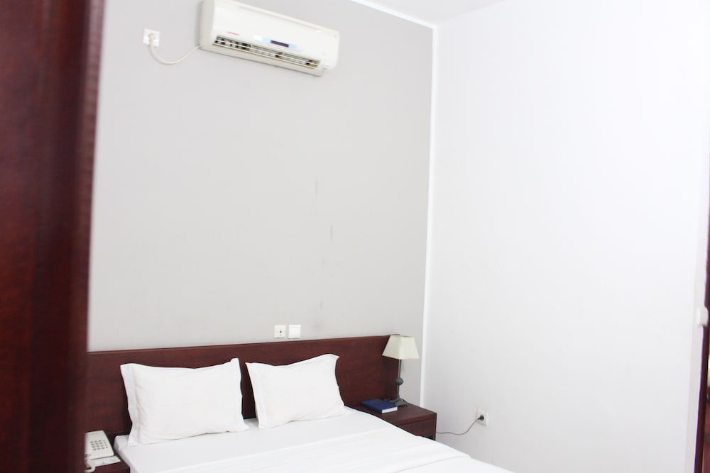 Standard Double Room photo 2
